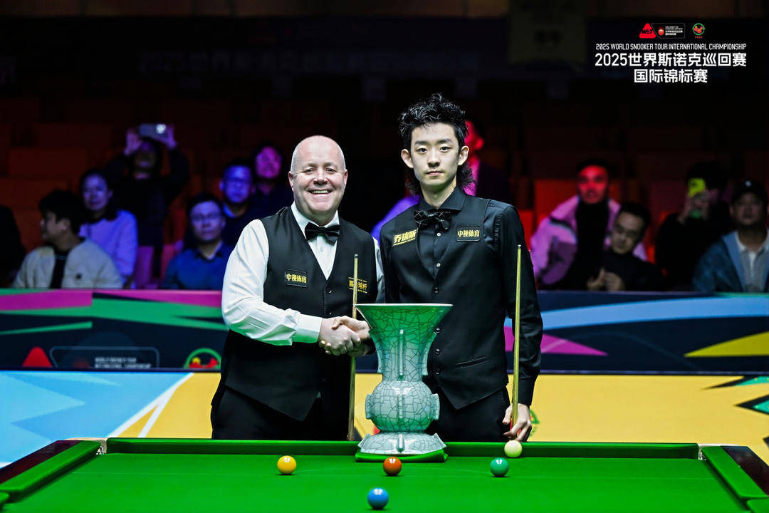 皇冠信用网开户
_2025世界斯诺克巡回赛国际锦标赛闭幕 中国选手吴宜泽获冠军