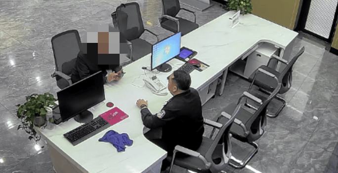 怎么弄皇冠信用
_浙江男子花30万买金条送孙子怎么弄皇冠信用
，所长、行长都上门了……