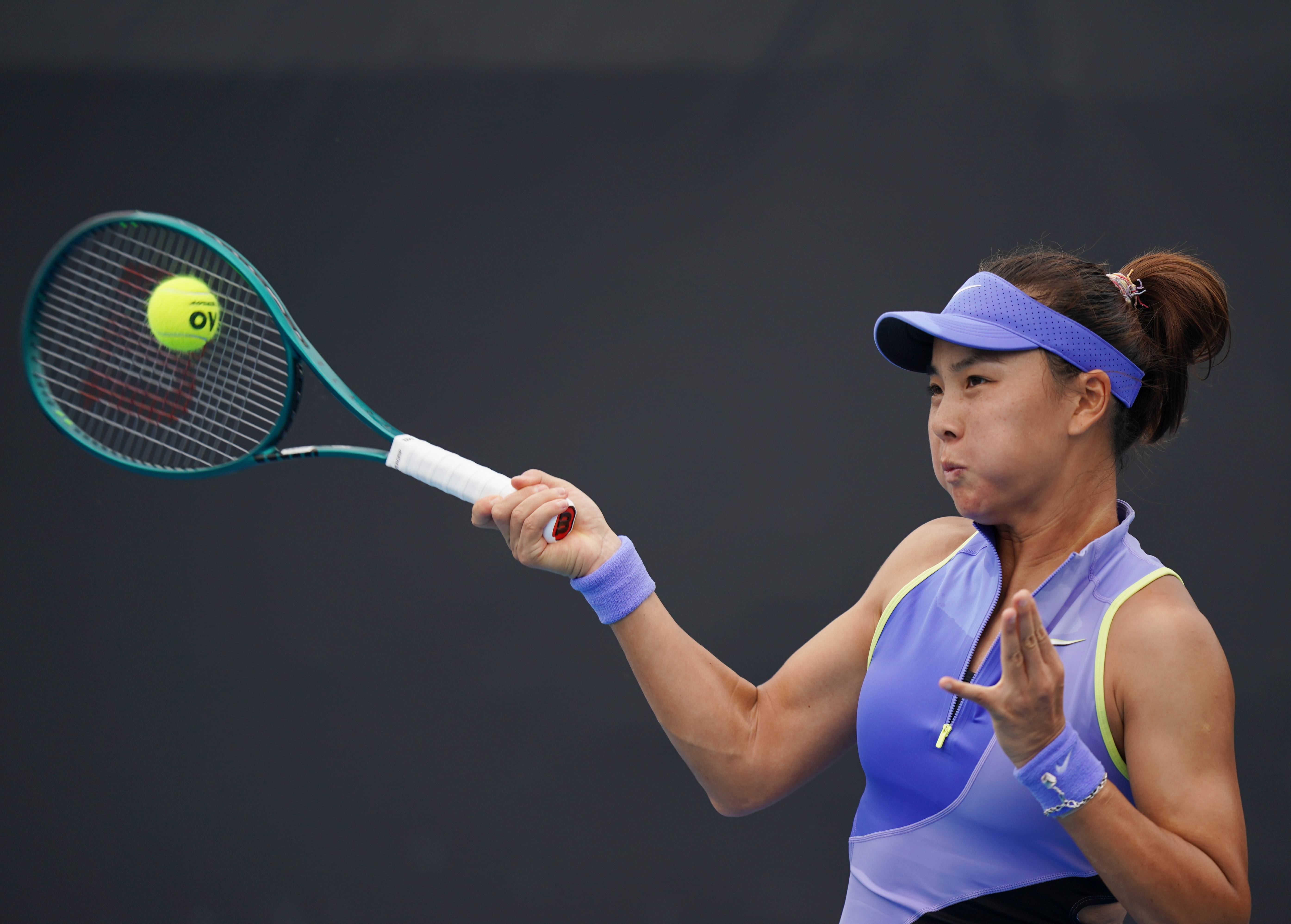 皇冠足球
_(体育)网球——澳网资格赛首轮:袁悦晋级下一轮