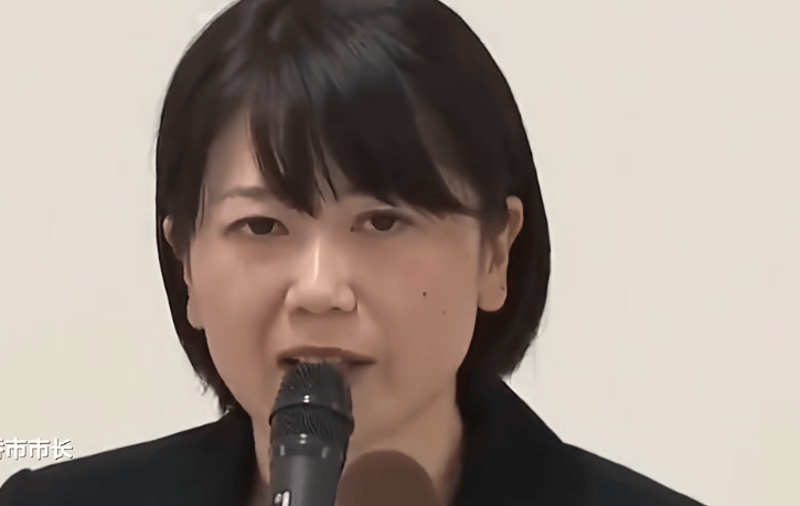 皇冠b盘_日本43岁女市长与已婚男下属多次开房皇冠b盘，辞职后再次当选