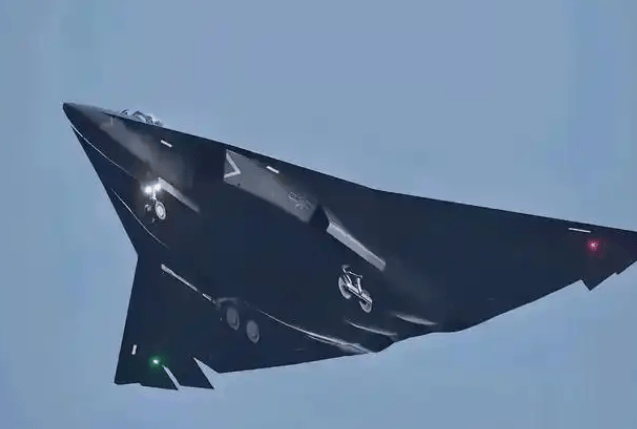 皇冠信用网怎么开户_中美暗中“试飞”皇冠信用网怎么开户,六代机竞赛已经开始